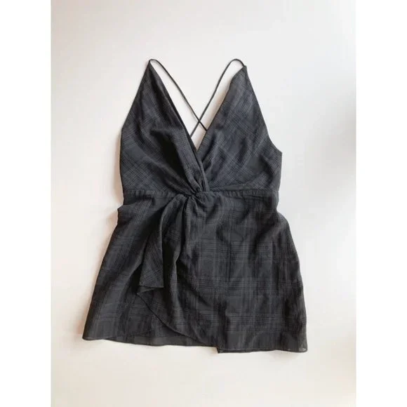 Aritzia WILFRED Pursuit Black Plaid Gauze V-Neck Twist Camisole Tank Top, Size M - Picture 5 of 16